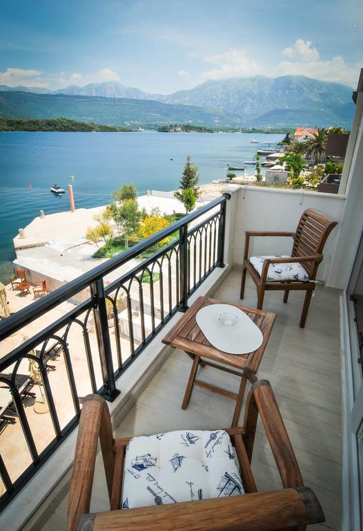 Apartments Zukovac Tivat Eksteriør bilde