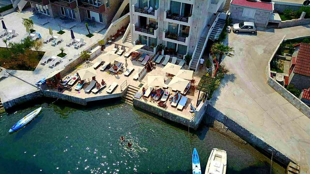 Apartments Zukovac Tivat Eksteriør bilde